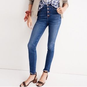 10" high-rise skinny jeans: chewed-hem edition